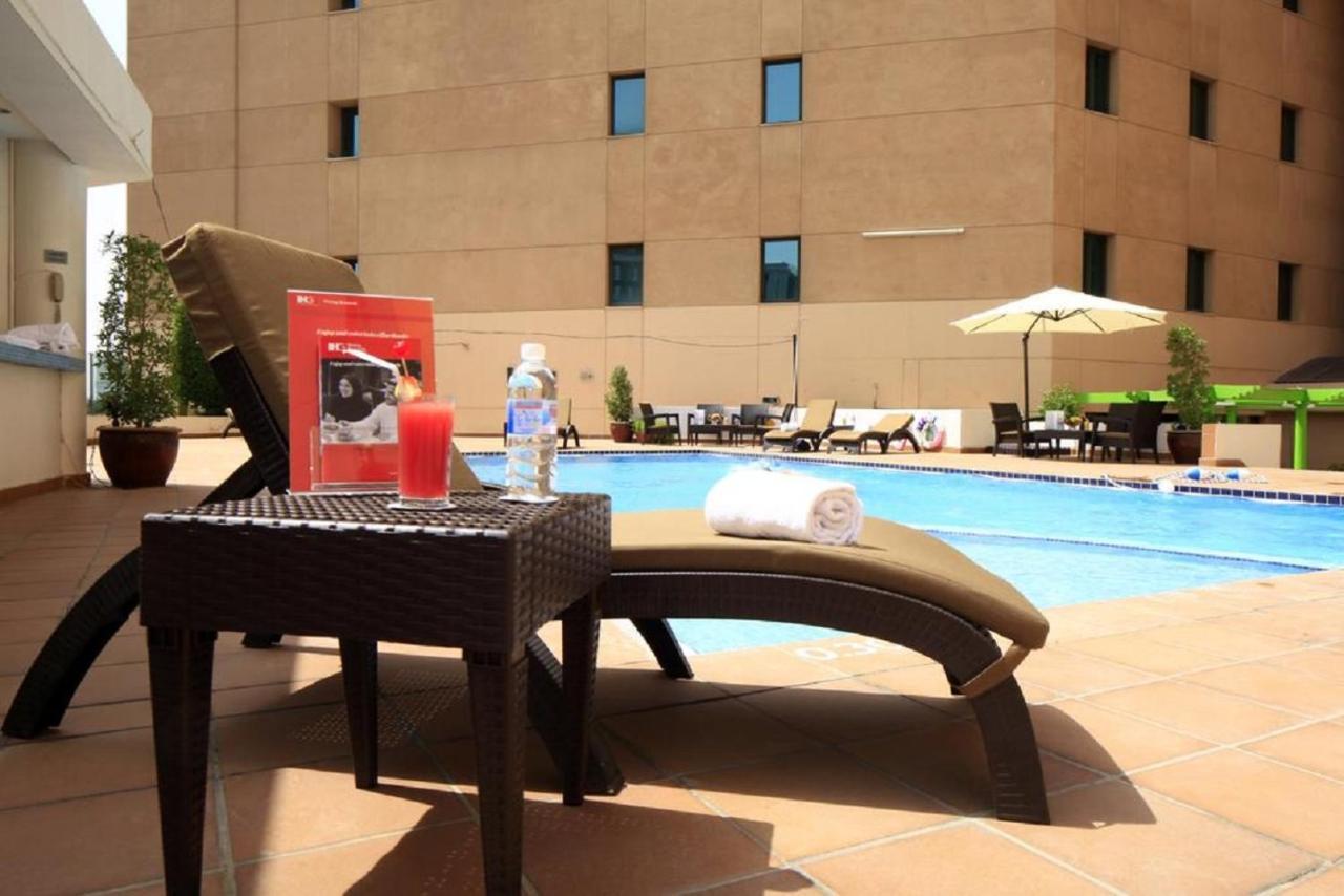 Holiday Inn Olaya By Ihg Riad Exterior foto