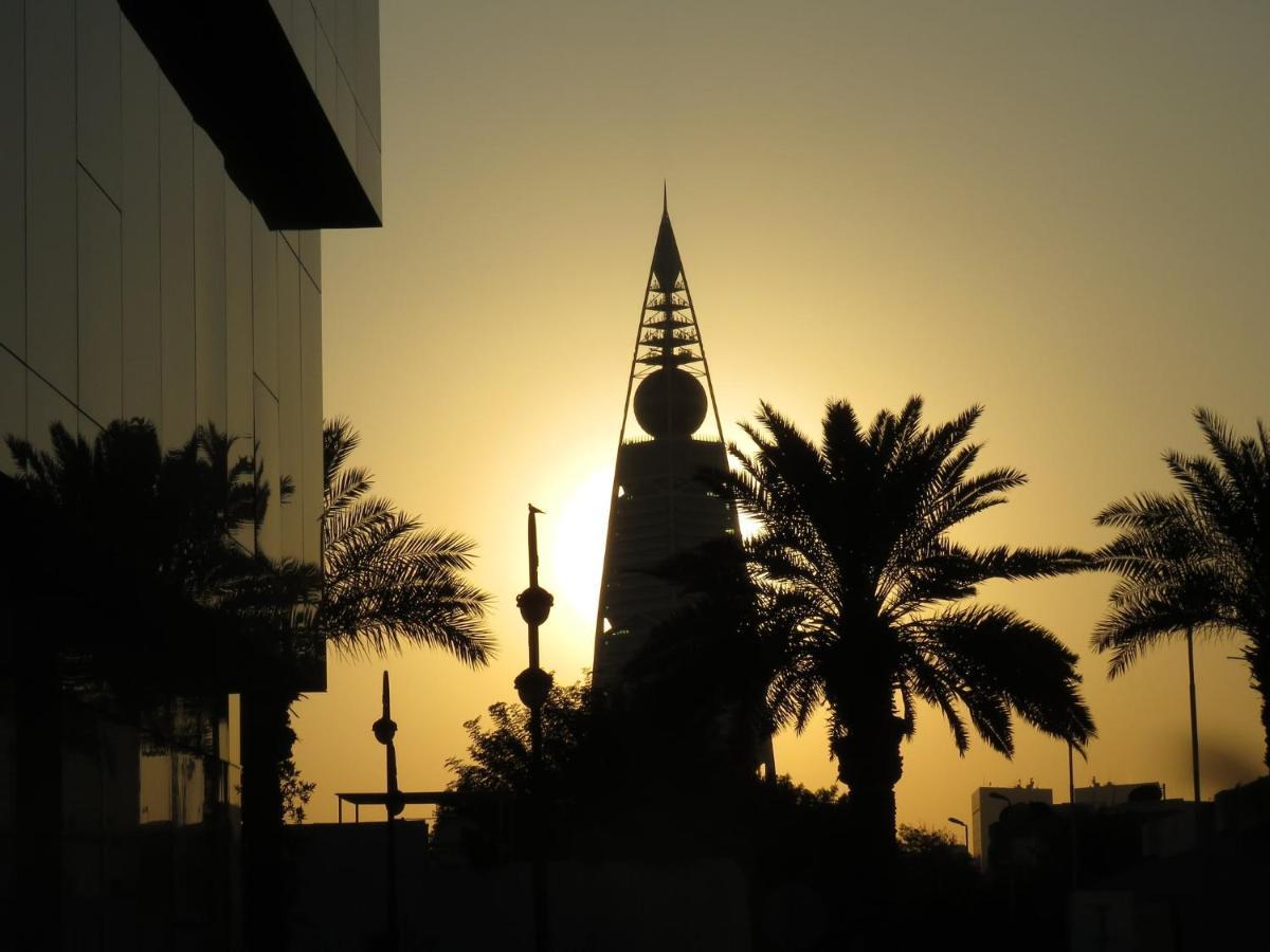 Holiday Inn Olaya By Ihg Riad Exterior foto