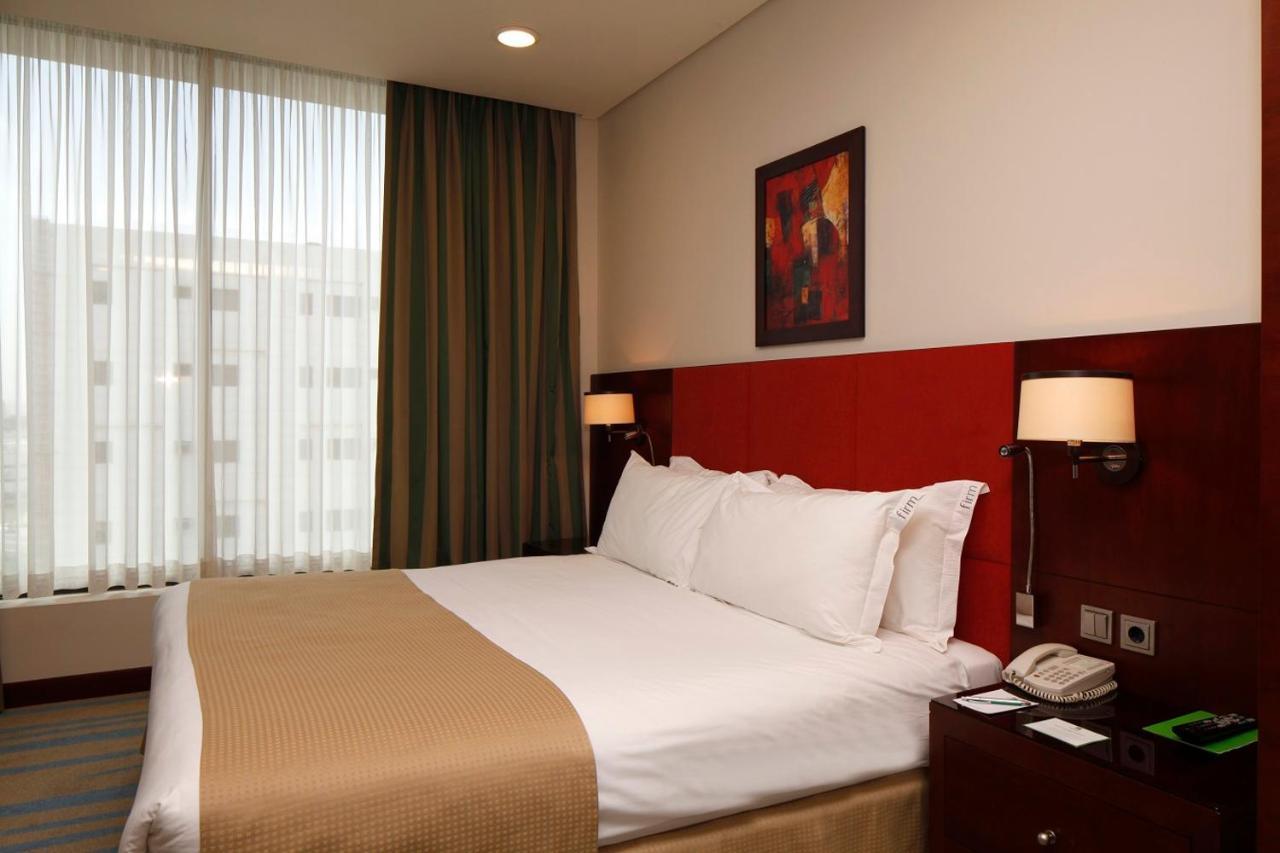 Holiday Inn Olaya By Ihg Riad Exterior foto