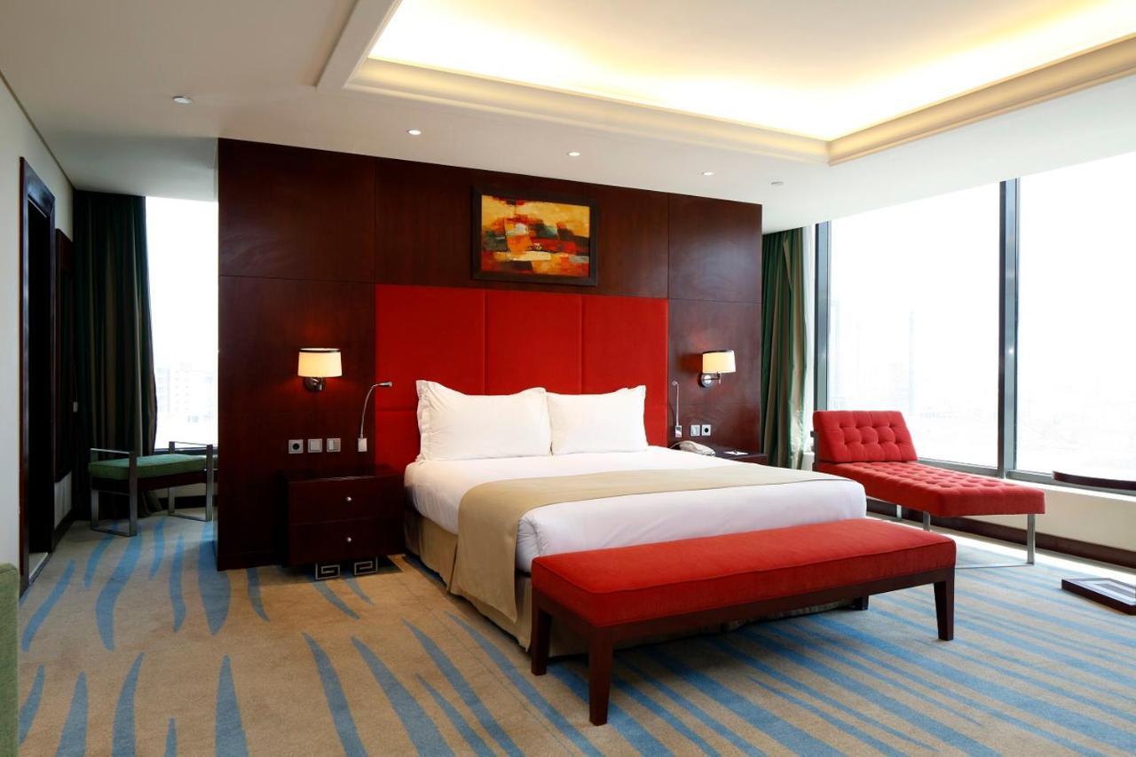 Holiday Inn Olaya By Ihg Riad Exterior foto