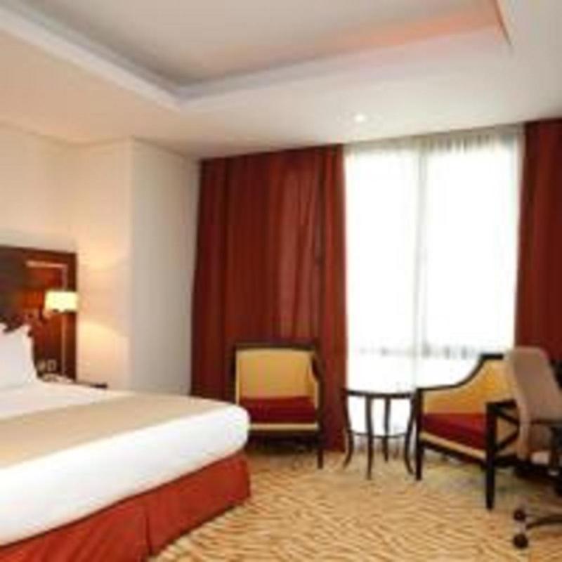 Holiday Inn Olaya By Ihg Riad Exterior foto