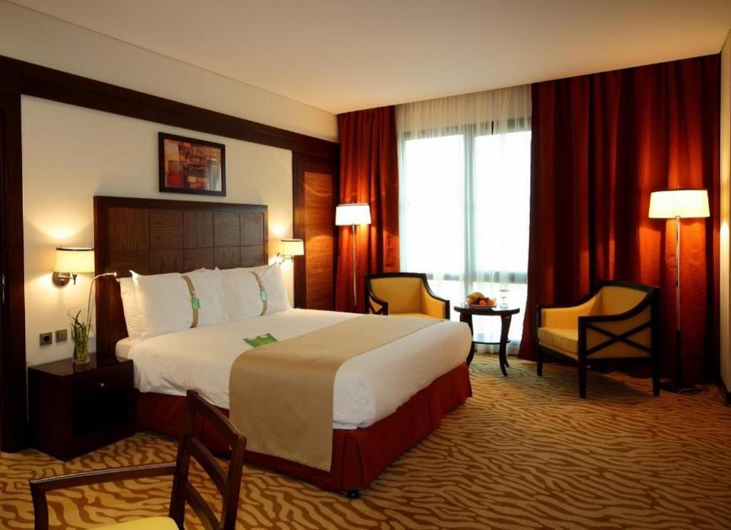 Holiday Inn Olaya By Ihg Riad Exterior foto