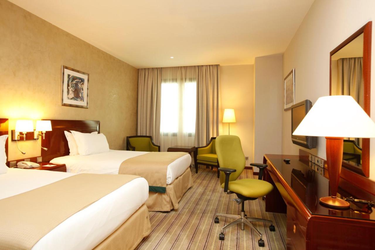 Holiday Inn Olaya By Ihg Riad Exterior foto